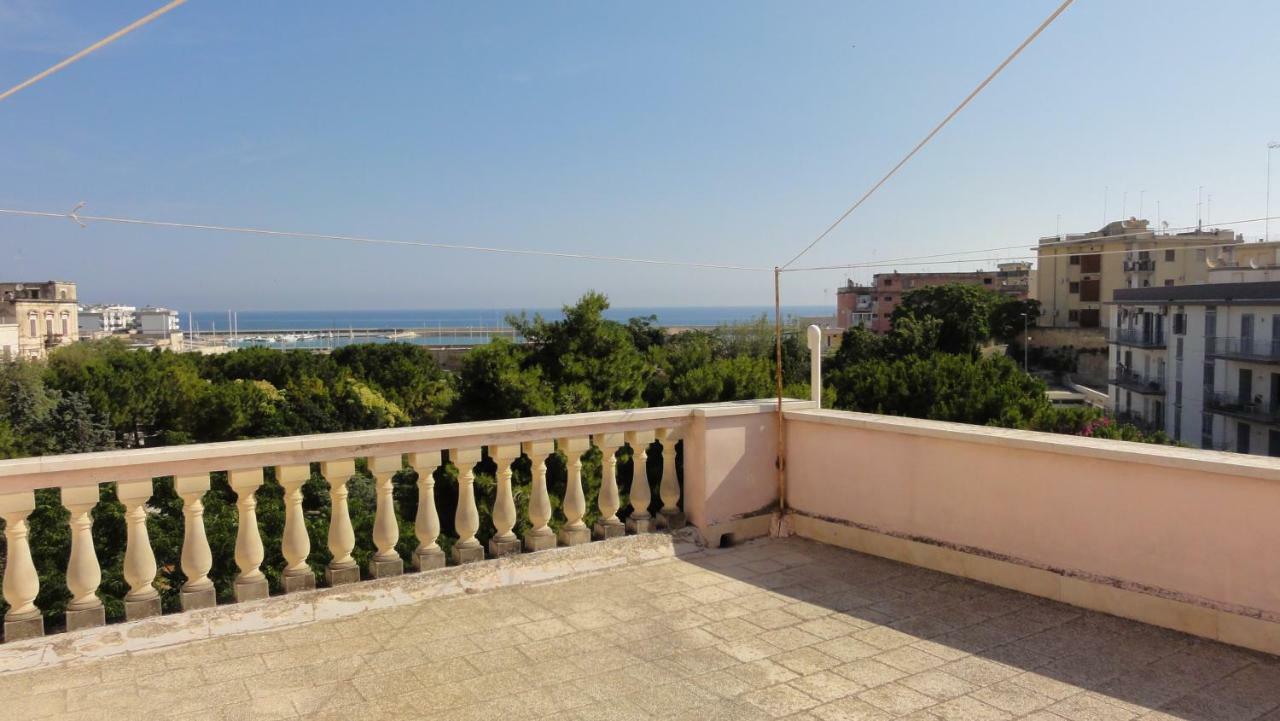 Casa Vacanze La Scalinata Bisceglie Ngoại thất bức ảnh